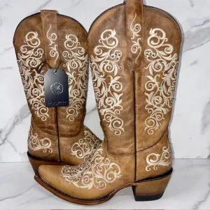 Country Cowgirl Snip Toe Rock'em Boots, Size 7