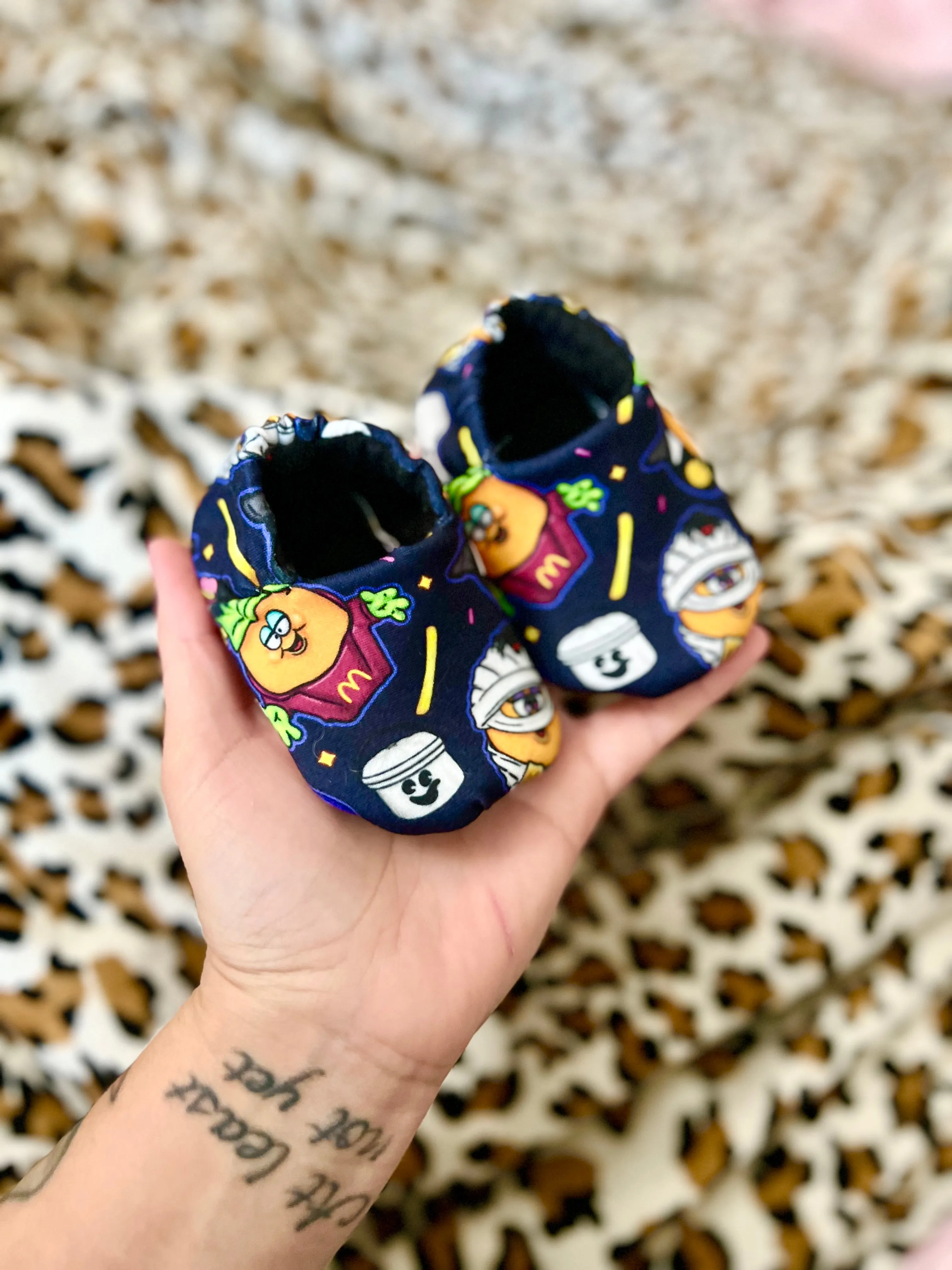 Glow Halloween Nuggets Baby Booties
