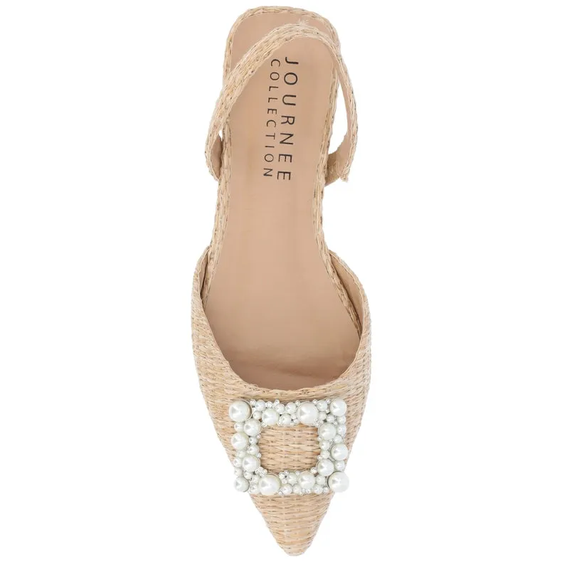 Journee Collection Women's Hannae Wide Width Flats