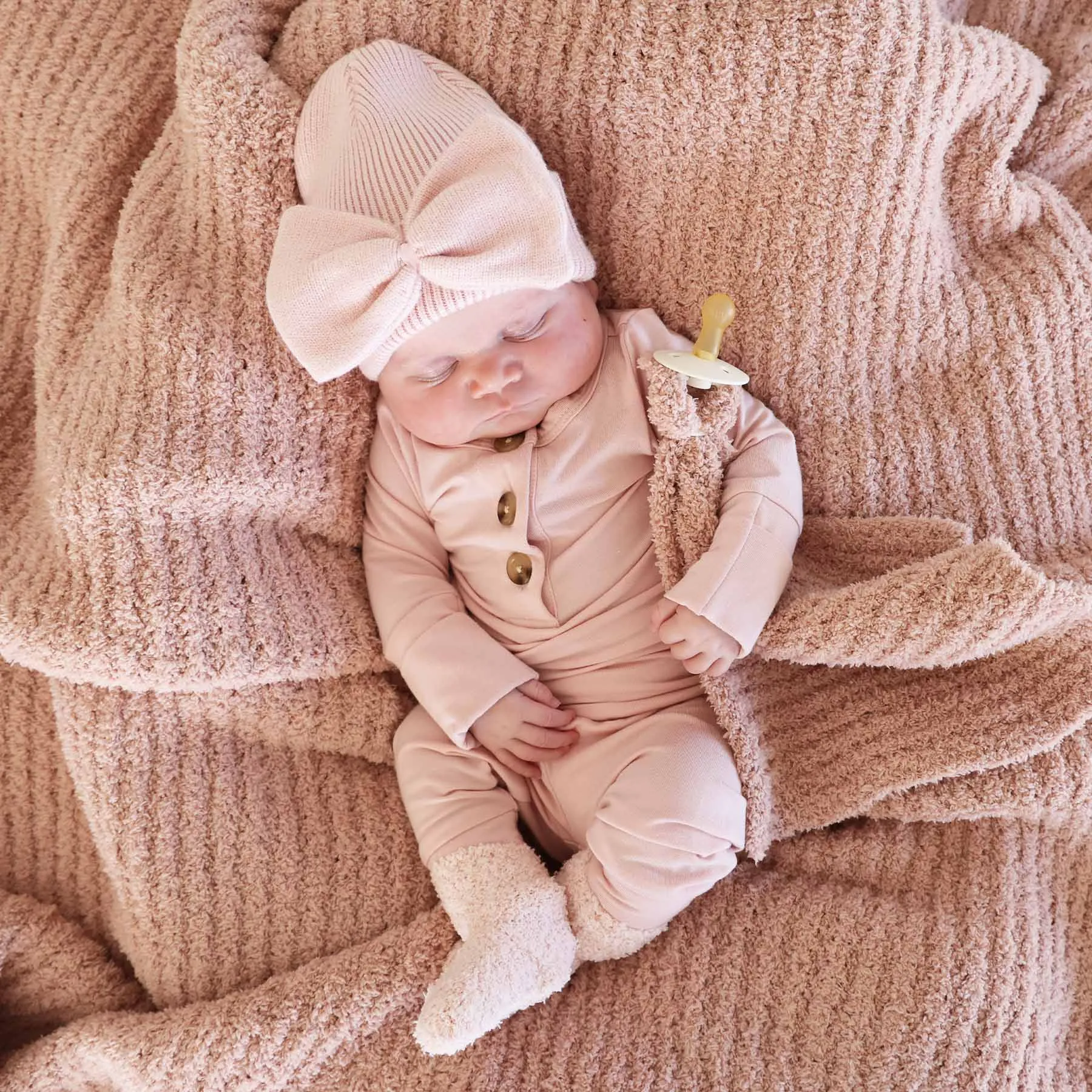 Knit Newborn Bow Beanie | Baby Pink*