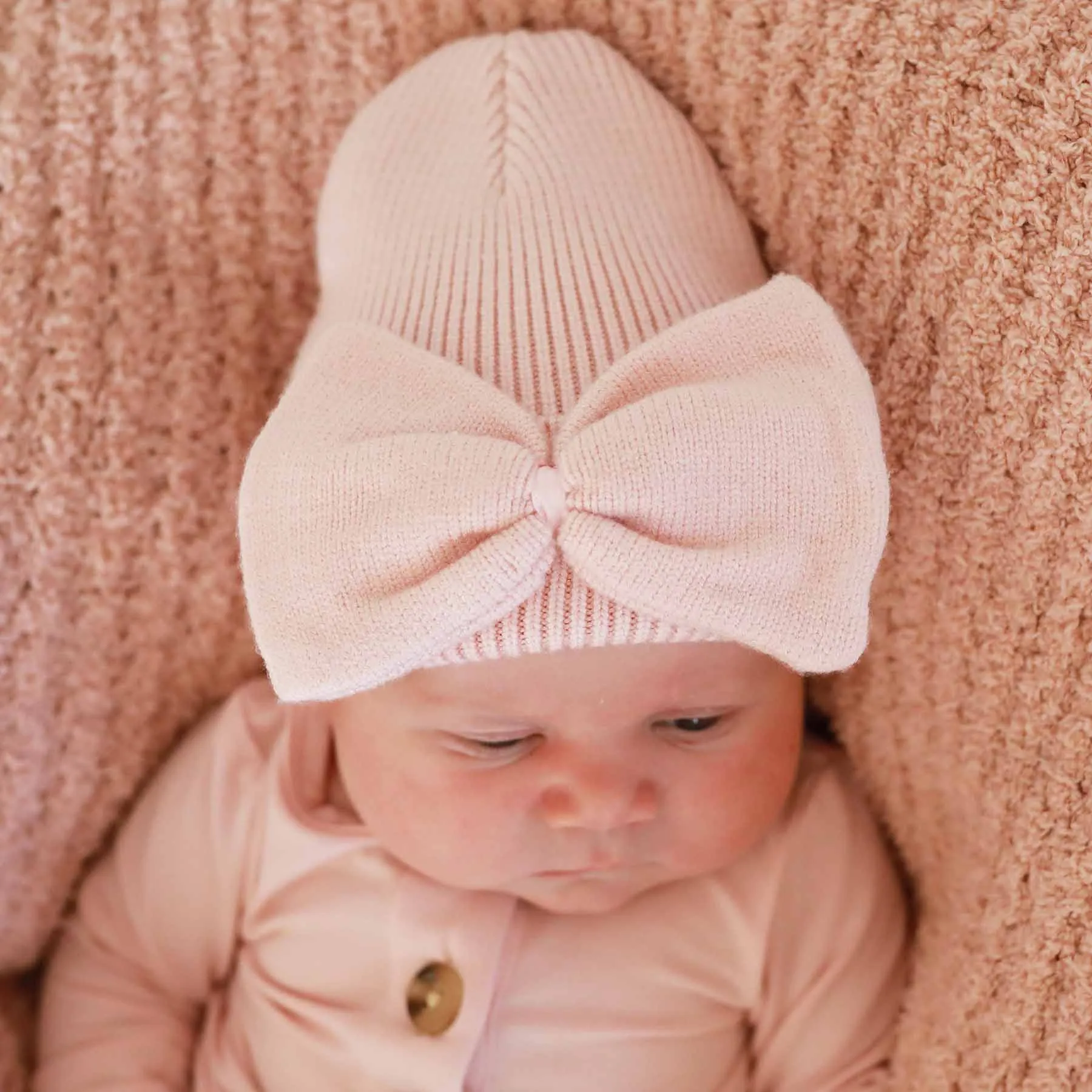 Knit Newborn Bow Beanie | Baby Pink*