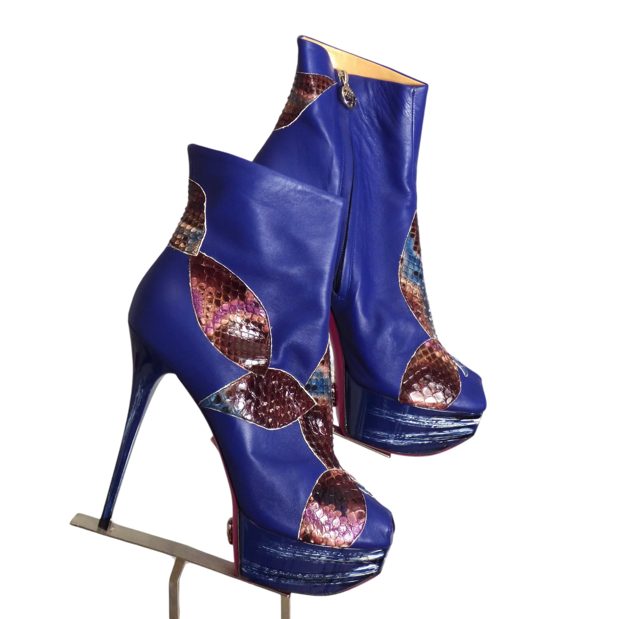 MASSIMO DOGANA- NIB Snake & Leather Platform Boots, Size 40